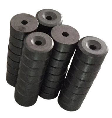 خرید آهنربای سفارشی سرامیک گلدان Y30BH با سوراخ غرق D15.2 X H6 X d3.2 X d8 online manufacture