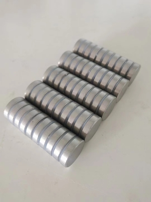 خرید آهنرباهای نئودیمیوم مدور نقره ای دیسک کوچک N52 درجه 25mm x 2mm online manufacture